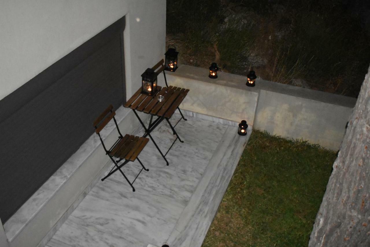Apartamento The Pine Flat Argostoli  Exterior foto