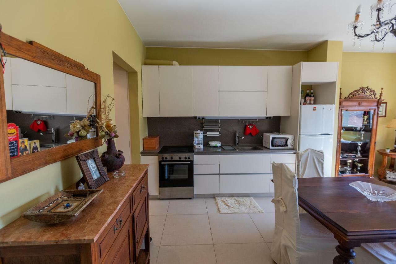 Apartamento The Pine Flat Argostoli  Exterior foto